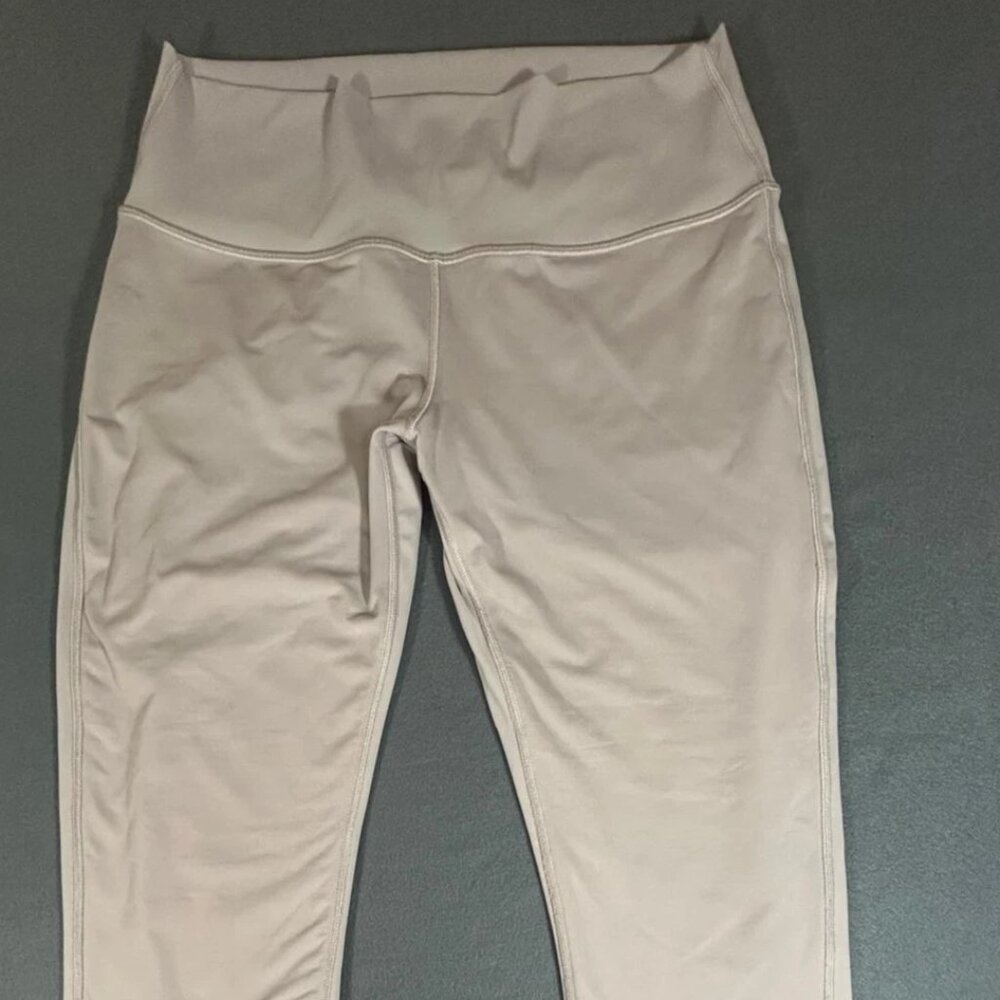 Lululemon Women’s Leggings Size 12 Feather Purple Align Preppy Athletic